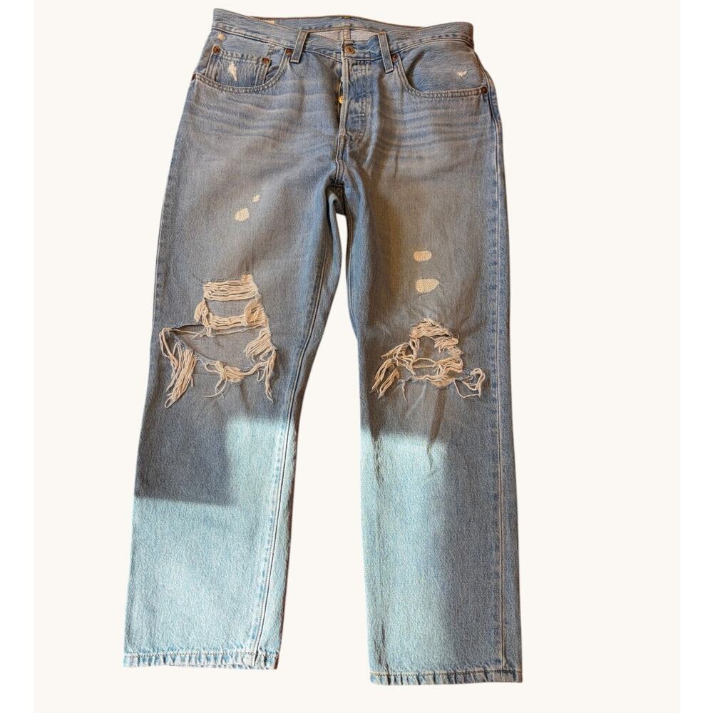 LEVI'S Women's 501 Original Straight Distressed Jeans 30 x 26 32 x 25.5 actual